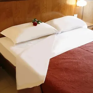 Olimpic 3*, Sestola Italia